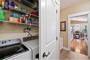 1297 Tanemura Crescent - Photo 20