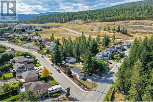3070 Smith Creek Road - Photo 4