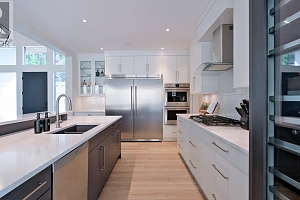 740 Pinehaven Court - Photo 14