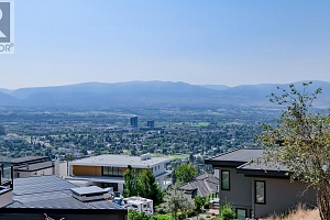 740 Pinehaven Court - Photo 43