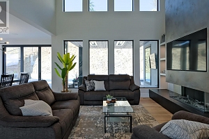 740 Pinehaven Court - Photo 7