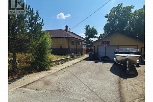 215 Mugford Road - Photo 3