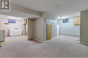 215 Mugford Road - Photo 33