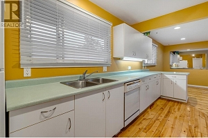 215 Mugford Road - Photo 17