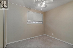 215 Mugford Road - Photo 21