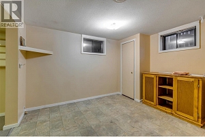 215 Mugford Road - Photo 33