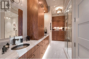 2245 Abbott Street Unit# 301 - Photo 31