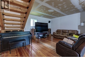 8600 33 Highway - Photo 20
