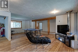 8600 33 Highway - Photo 30