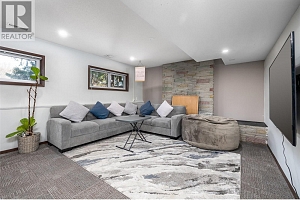 2056 Pandosy Street - Photo 8