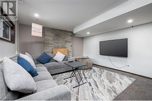 2056 Pandosy Street - Photo 9