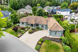 463 Carona Crescent - Photo 2