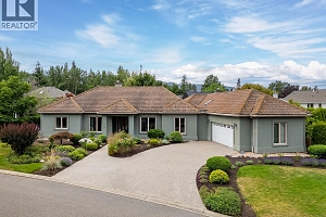 463 Carona Crescent - Photo 3