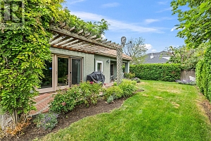 463 Carona Crescent - Photo 40