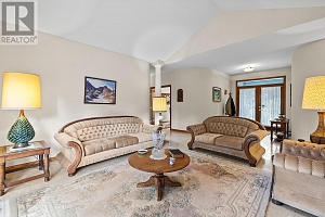 463 Carona Crescent - Photo 5