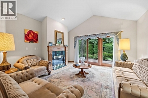 463 Carona Crescent - Photo 6