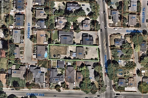 2056 Pandosy Street - Photo 4