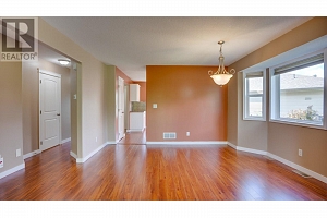 5200 25 Avenue Unit# 8 - Photo 12