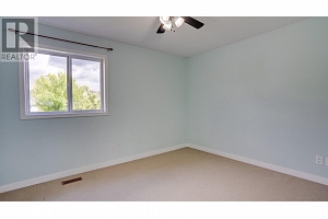 5200 25 Avenue Unit# 8 - Photo 25