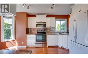 5200 25 Avenue Unit# 8 - Photo 8