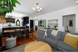 2500 39 Avenue - Photo 10