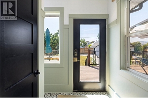 2500 39 Avenue - Photo 18