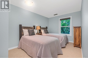 7994 Tronson Road - Photo 31