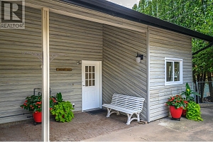 7994 Tronson Road - Photo 40