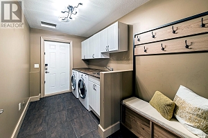 1125 Henderson Drive - Photo 38