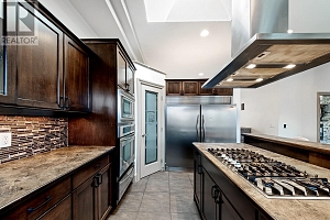 1125 Henderson Drive - Photo 8