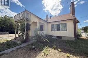 2310 34A Street - Photo 5