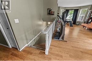 423 Fizet Avenue - Photo 2