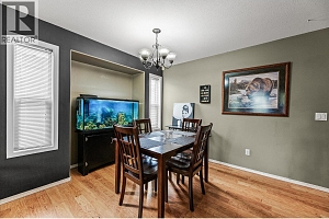 423 Fizet Avenue - Photo 6
