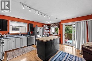 423 Fizet Avenue - Photo 7