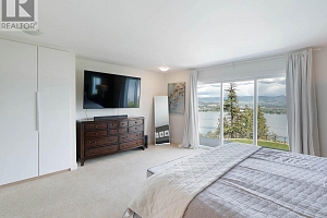 2519 Hillsborough Road - Photo 22