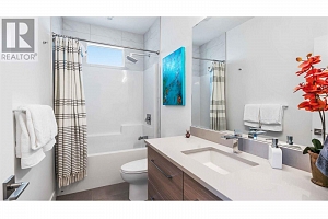 1027 Wilson Avenue - Photo 27