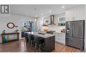 1027 Wilson Avenue - Photo 4