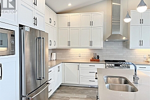 4000 Redstone Crescent Unit# 228 - Photo 15