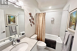 4000 Redstone Crescent Unit# 228 - Photo 32