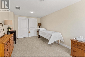 2893 Robinson Road Unit# 11 - Photo 32