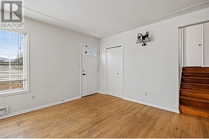 1388 Cherry Crescent W - Photo 11