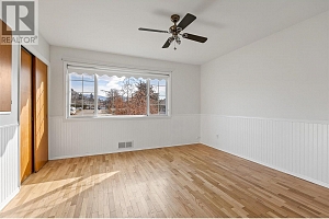 1388 Cherry Crescent W - Photo 22