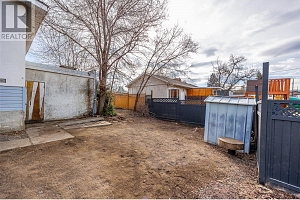 1388 Cherry Crescent W - Photo 40