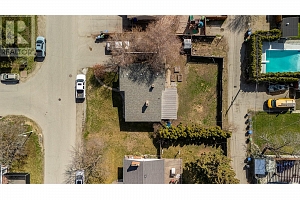 1388 Cherry Crescent W - Photo 6