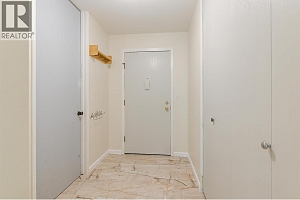 1640 Ufton Court Unit# 104 - Photo 38