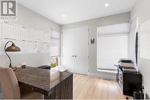 1341 Sladen Crescent - Photo 24