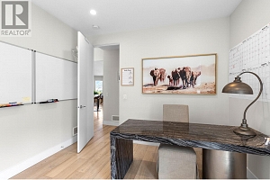 1341 Sladen Crescent - Photo 25