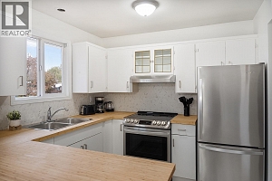 2009-2011 Richter Street - Photo 2