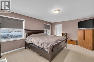 7992 Falcon Ridge Crescent - Photo 19