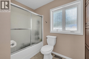7992 Falcon Ridge Crescent - Photo 28